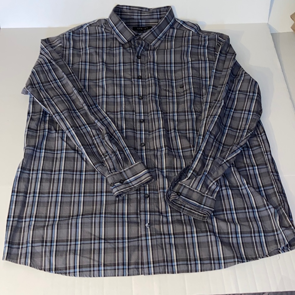 Synrgy Men’s 2XLT Long Sleeve Gray And Blue Button Up Shirt